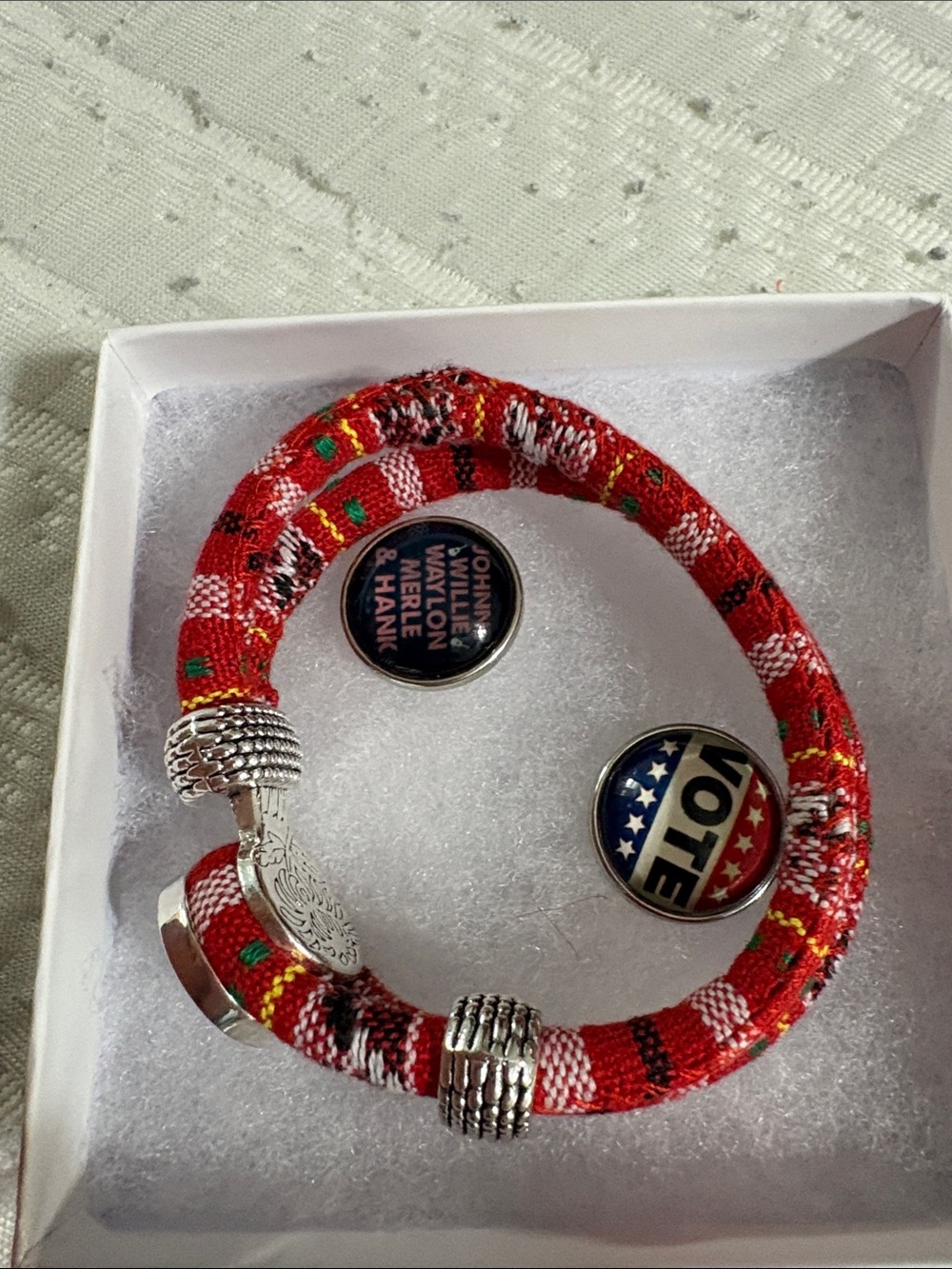 SNAP Bracelet Red and Silver Woven Bracelet small size. Takes 20 m gingersnaps - Picture 11 of 11